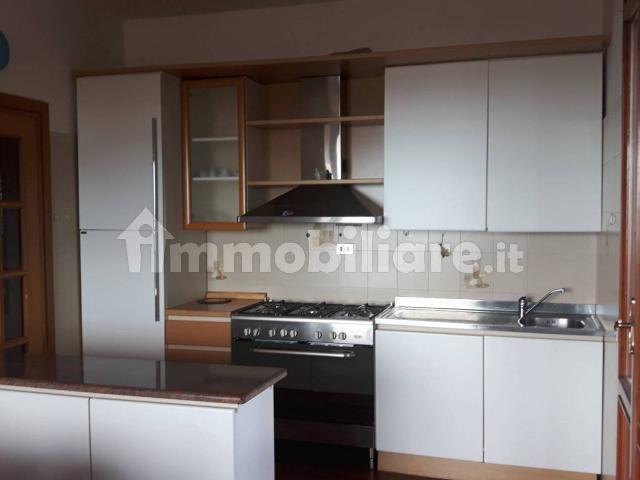 Appartamento in affitto a Pozzuolo, Lerici
