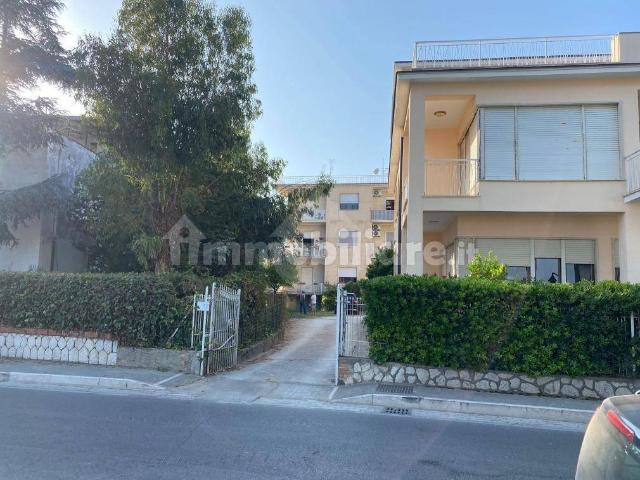 Appartamento in affitto a Merola, Minturno