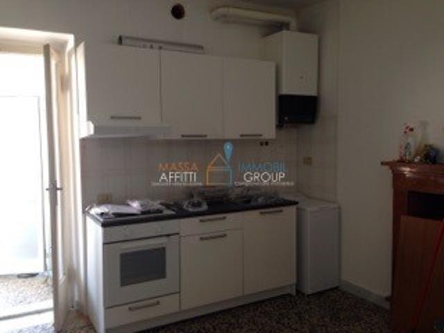 Appartamento in affitto a Fabbrica, Carrara