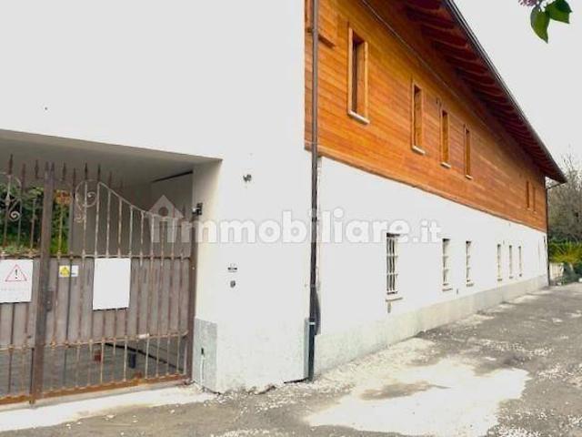 Appartamento in affitto a Centro Est, Serra Riccò