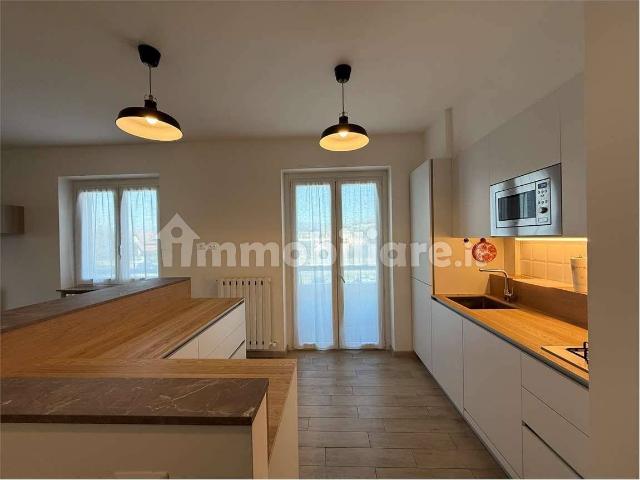 Appartamento in affitto a Luisago, Lombardia