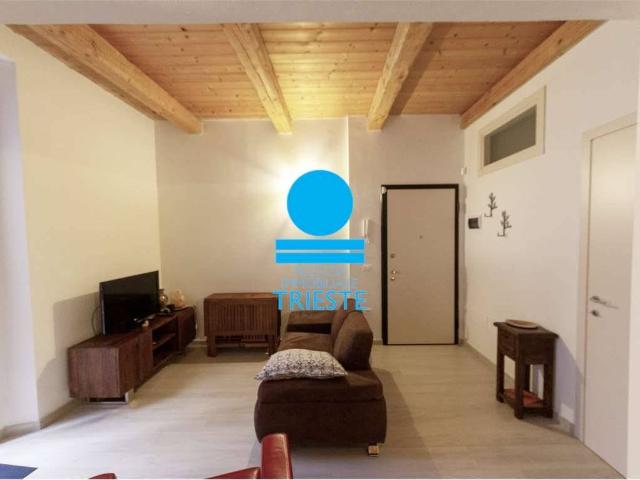 Appartamento in affitto a Centro Storico, Marche