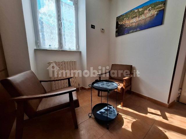 Appartamento in affitto a Carasco, Liguria