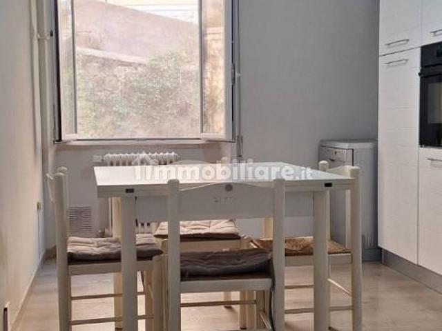 Appartamento in affitto a Santa Lucia, Cenerente