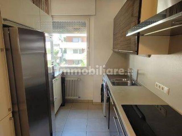 Appartamento in affitto a Intra, Piemonte