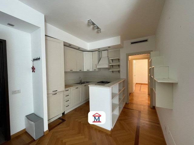 Appartamento in affitto a Centro Est, Serra Riccò