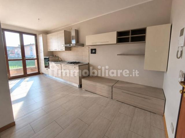 Appartamento in affitto a Comun Nuovo, Bergamo