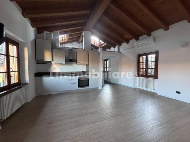 Appartamento in affitto a Castell'arquato, Reggio Emilia