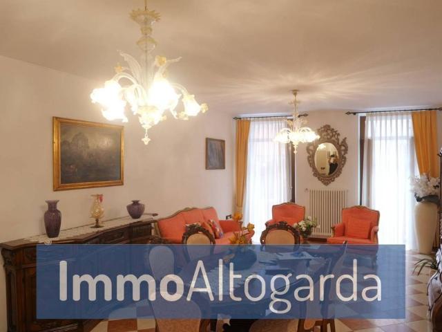 Appartamento in affitto a Comunità Alto Garda e Ledro, Riva