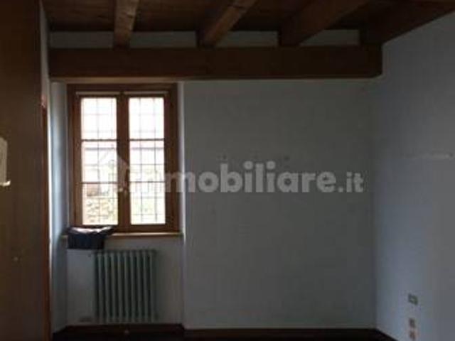 Appartamento in affitto a Volta-Prealpi, Saronno