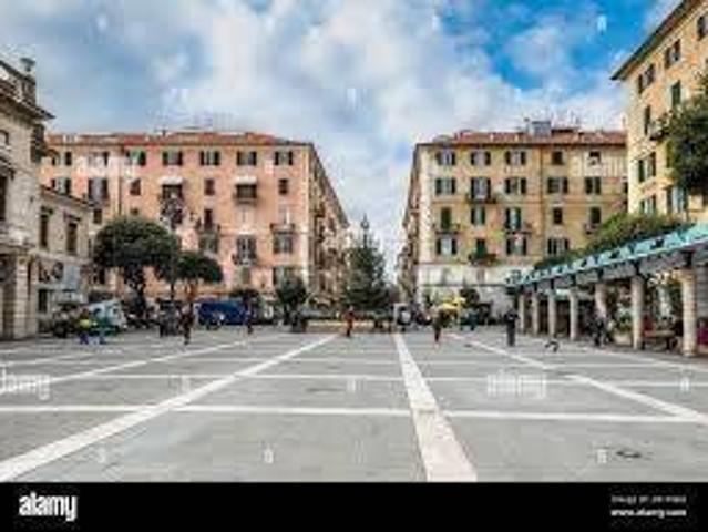 Appartamento in affitto a Adrano, Sicilia