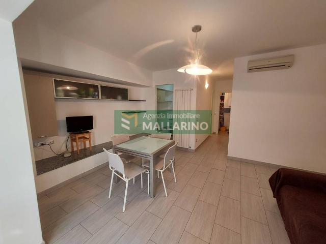 Appartamento in affitto a Finalmarina, Finale Ligure