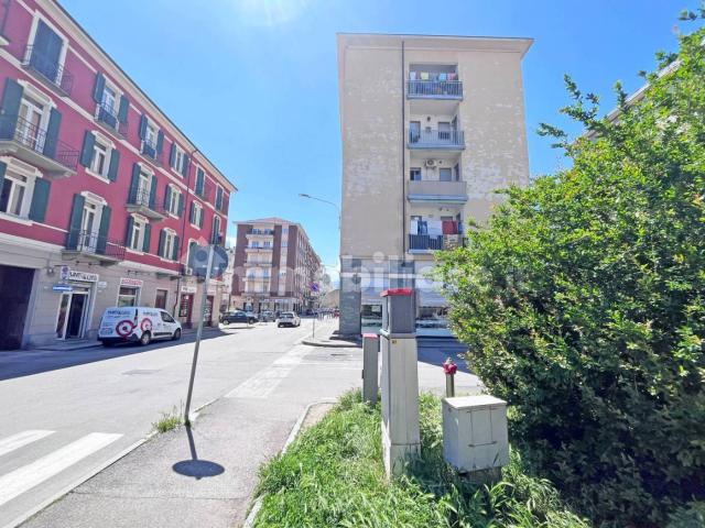Appartamento in affitto a San Luigi, Piemonte