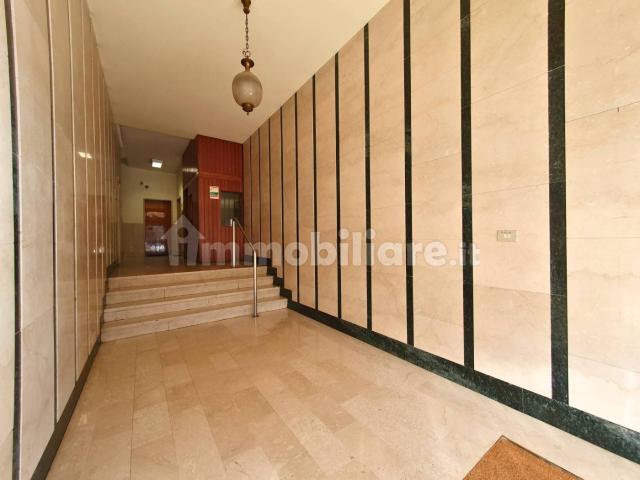 Appartamento in affitto a Ovest, Brenzone