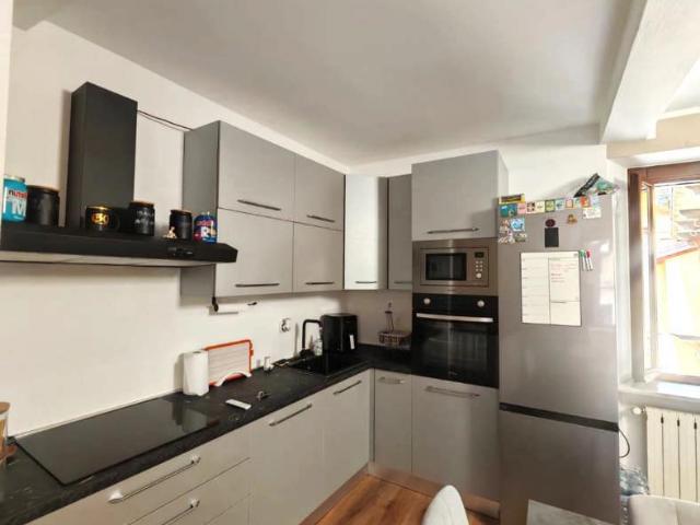 Appartamento in vendita a Robarello, Varese