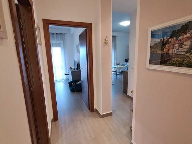 Appartamento in vendita a Vezzano Ligure, Liguria