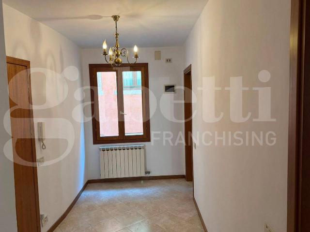 Appartamento in affitto a Venezia-Murano-Burano, Venezia