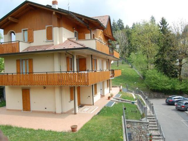 Appartamento in affitto a Selvino, Lombardia