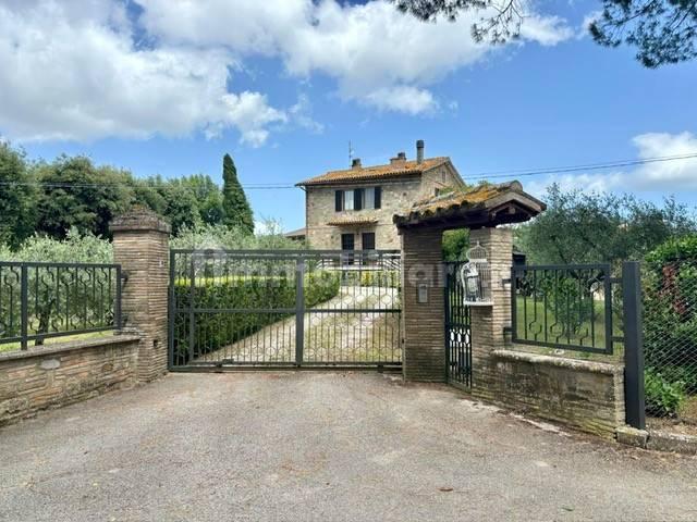 Appartamento in affitto a Izzalini, Umbria