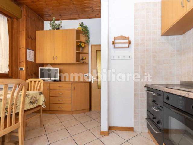 Appartamento in affitto a Comun General de Fascia, Moena