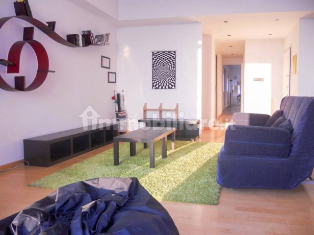 Appartamento in affitto a Centro, Gallarate