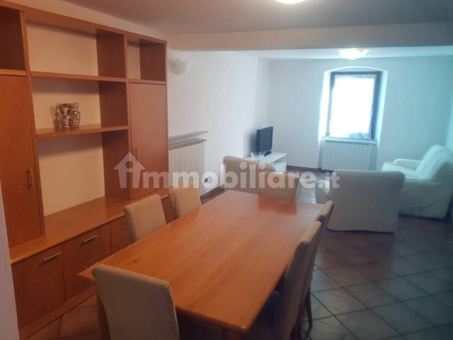 Appartamento in affitto a Ponte Nossa, Lombardia