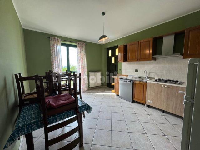 Appartamento in affitto a Monforte d'Alba, Cuneo