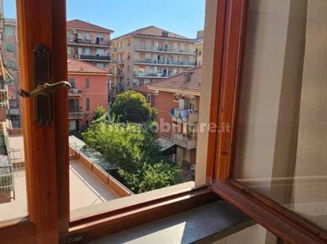 Appartamento in affitto a Sampierdicanne, Chiavari