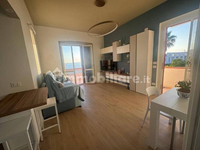 Appartamento in affitto a Lungomare Nord di Termoli, Termoli