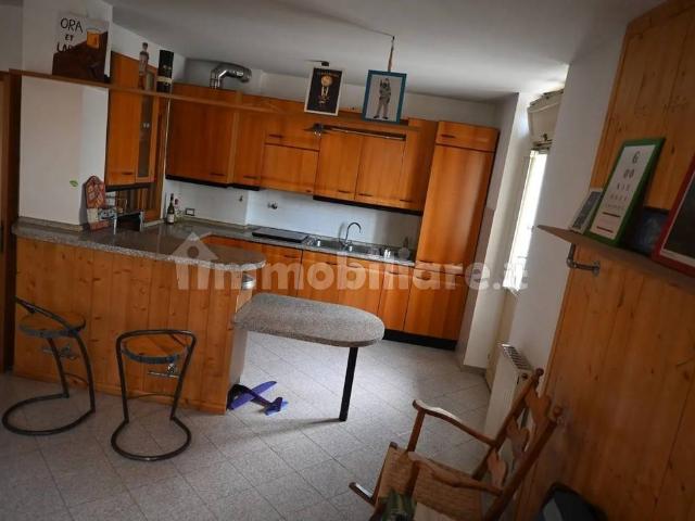 Appartamento in affitto a Centro, Piemonte