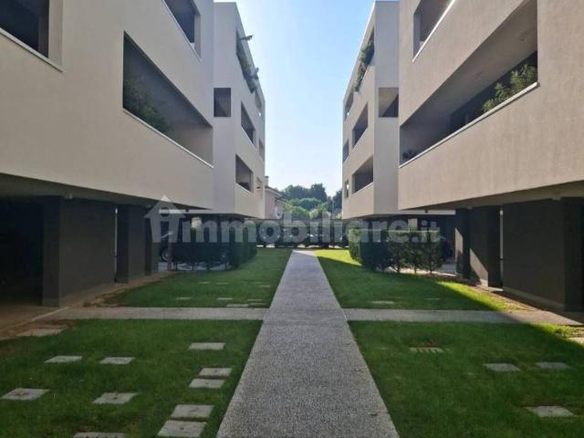 Appartamento in affitto a Villa Cortese, Lombardia