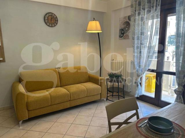 Appartamento in affitto a Puglia, Barletta-andria-trani