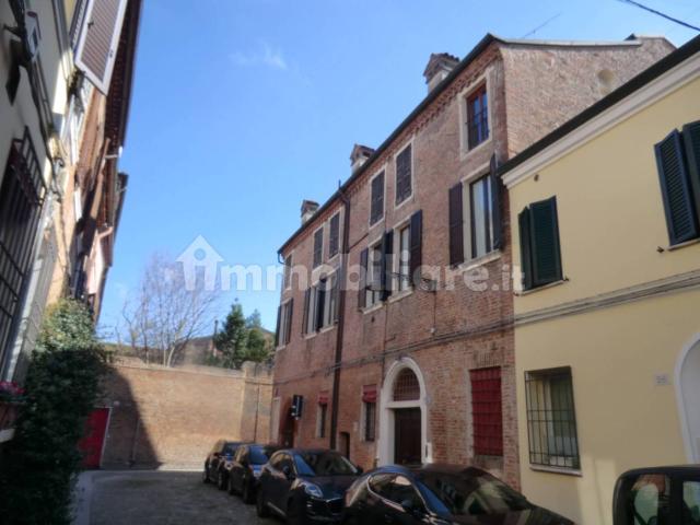 Appartamento in affitto a Colline Matildiche, Re