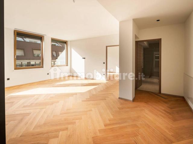 Appartamento in affitto a Centro-Piani-Rencio - Zentrum-Bozner Boden-Rentsch, Bolzano - Bozen