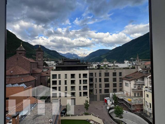 Appartamento in affitto a Centro-Piani-Rencio - Zentrum-Bozner Boden-Rentsch, Bolzano - Bozen