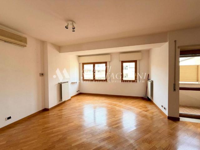 Appartamento in affitto a Prati, Roma