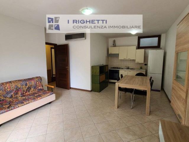 Appartamento in affitto a Ovest, Brenzone