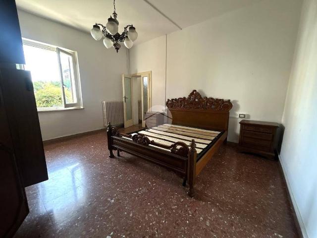 Appartamento in affitto a Terni, Umbria