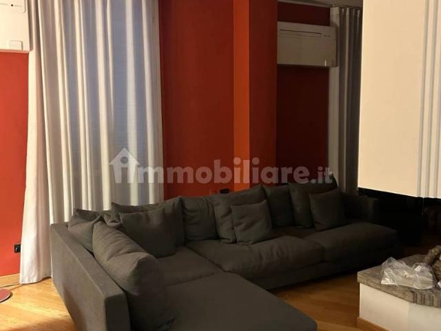 Appartamento in affitto a Municipio 1, Milano