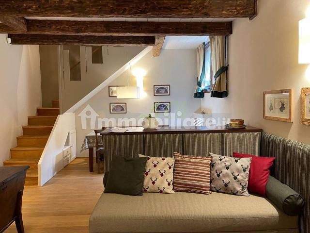 Appartamento in affitto a Courmayeur, Aosta