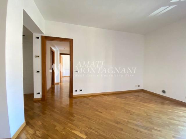 Appartamento in affitto a Sesso, Re