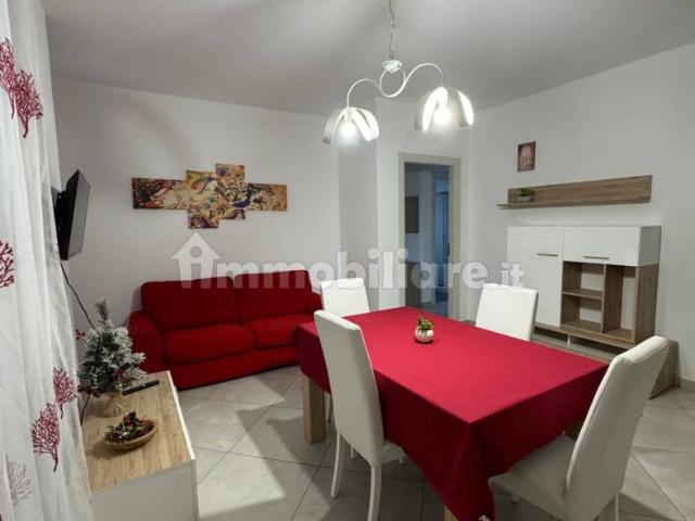 Appartamento in affitto a Cancello Ed Arnone, Campania