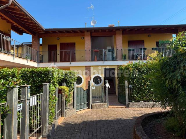 Appartamento in affitto a Cornali, Carpenedolo