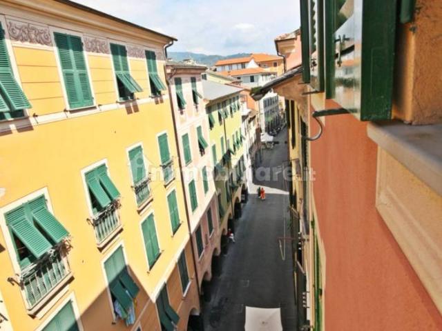 Appartamento in affitto a Sampierdicanne, Chiavari