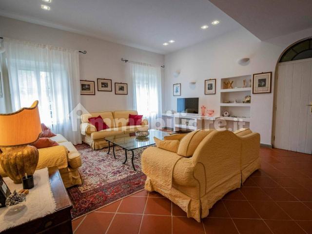 Appartamento in affitto a Chiesina Montalese, Pistoia