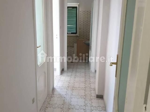Appartamento in affitto a Municipio Roma IX, Roma Capitale