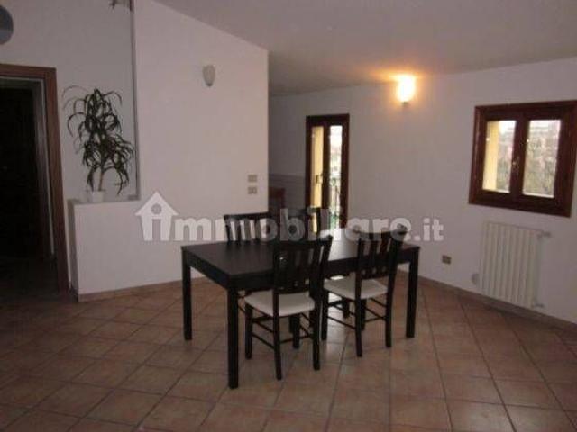 Appartamento in affitto a San Cataldo, Modena