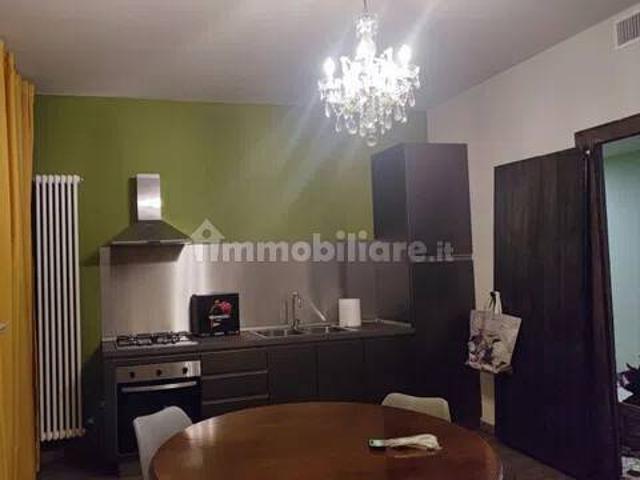 Appartamento in affitto a Ponte, Campania