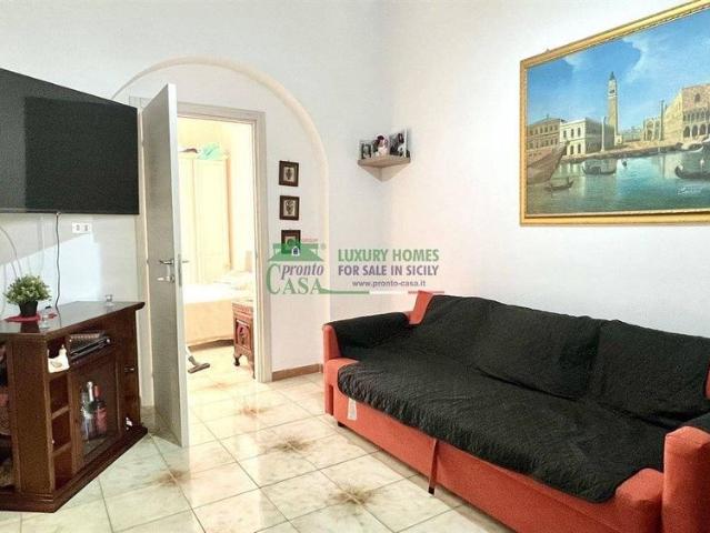 Appartamento in affitto a Ragusa, Sicilia