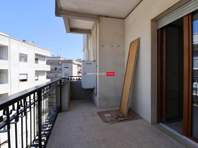 Appartamento in affitto a Puglia, Taranto